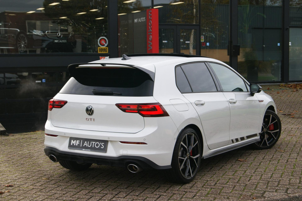 Volkswagen Golf 2.0 GTI Clubsport 301PK|Pano|Leder|IQ|HUD|H&K|Memory 36040567-1.jpg | MF Auto's