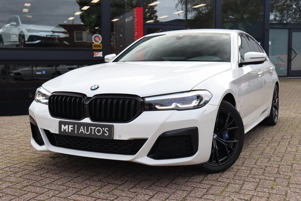 BMW 5 Serie 530e M Sport Shadow|Led|Navi|360|Carplay|Stuur & stoelverwarming 38795085-1.jpg | MF Auto's