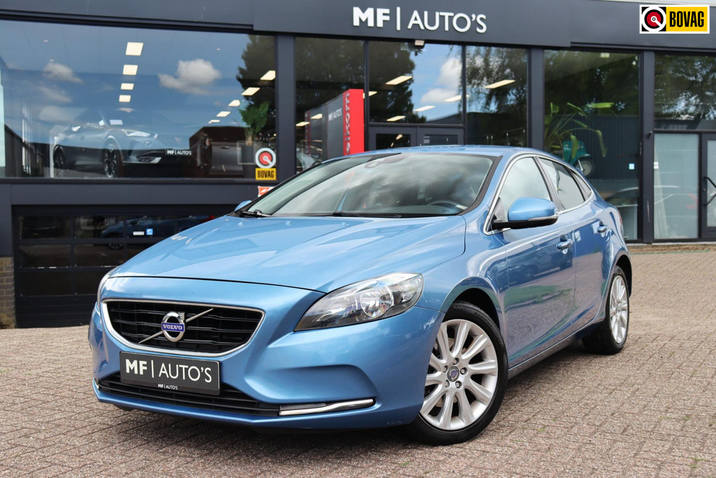 Volvo V40 1.6 T4 Momentum 180PK|Navi|PDC|Clima|NL Auto NAP 46398878-0.jpg | MF Auto's