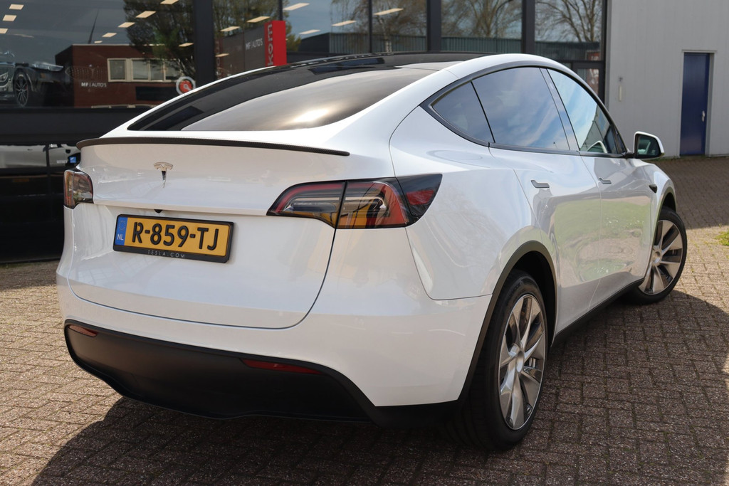 Tesla Model Y RWD 58 kWh Autopilot|Pano|ACC| 52877212-1.jpg | MF Auto's