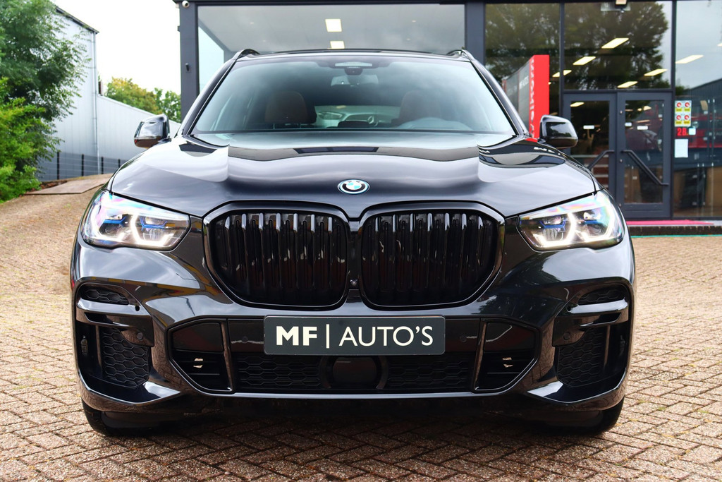 BMW X5 XDrive45e M-Sport|Skylounge|Laser|HUD|Massage|Luchtvering|Trekhk|22" 56039360-2.jpg | MF Auto's