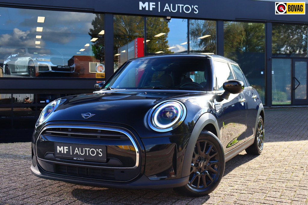 MINI Cooper 1.5 Aut. 5 Deurs|Pano|Led|Keyless|Carplay|Sfeer|Facelift 56864253-0.jpg | MF Auto's