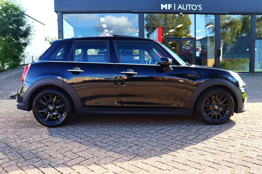 MINI Cooper 1.5 Aut. 5 Deurs|Pano|Led|Keyless|Carplay|Sfeer|Facelift 56864253-2.jpg | MF Auto's